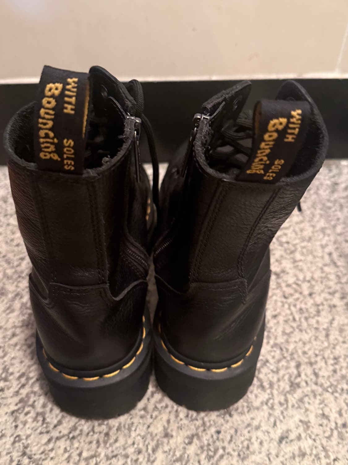 닥터마틴 제이든3 250사이즈 상품이미지2