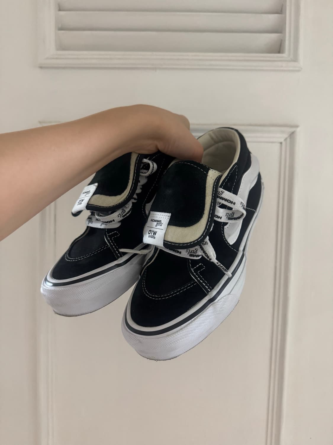 반스 X 옴므 걸스 OTW 스케이트-미드 리이슈 83 상품이미지1