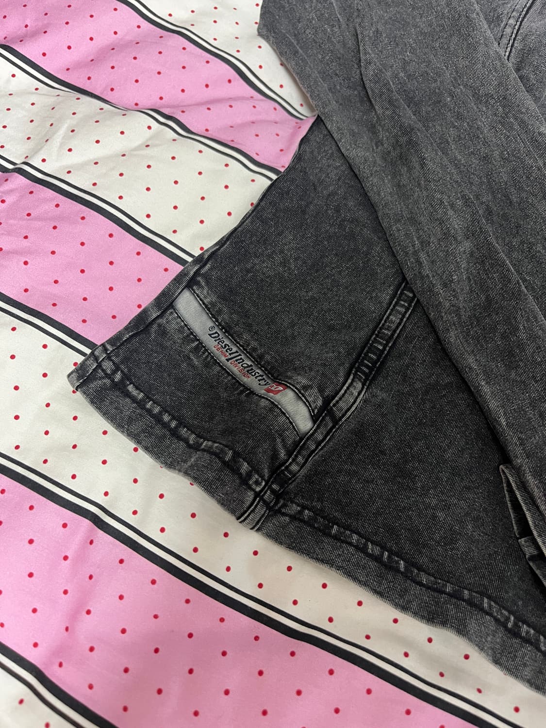 디젤 T-엘린 티셔츠 롱슬리브 블랙 상품이미지8