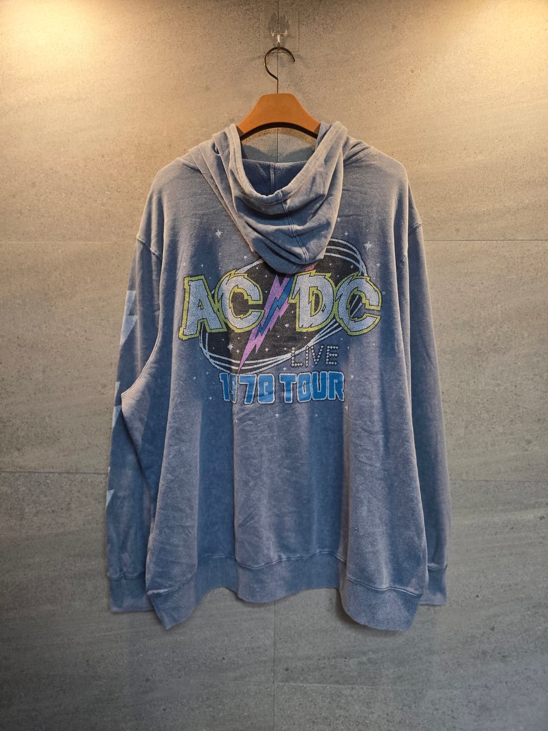 AC/DC 오피셜굿즈. 후드티셔츠. 미착. 상품이미지6