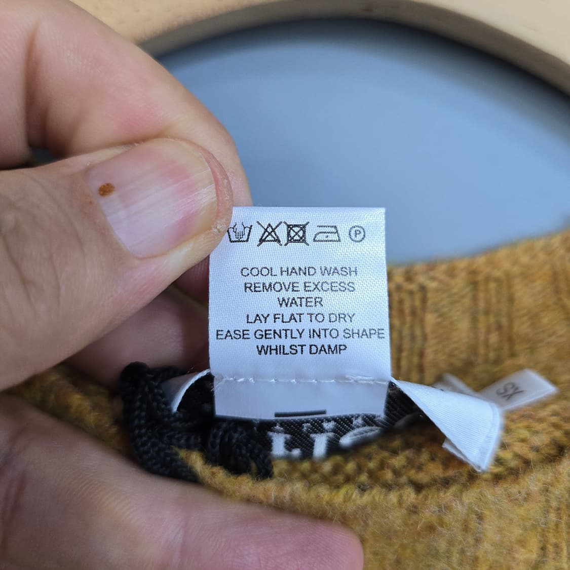 새제품)할리 오브 스코틀랜드 울 니트 머스타드 XS 상품이미지7