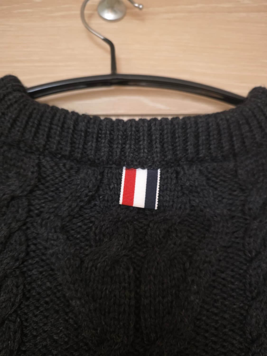 [ 3size ] 톰브라운 아란 케이블 니트 다크그레이 상품이미지7