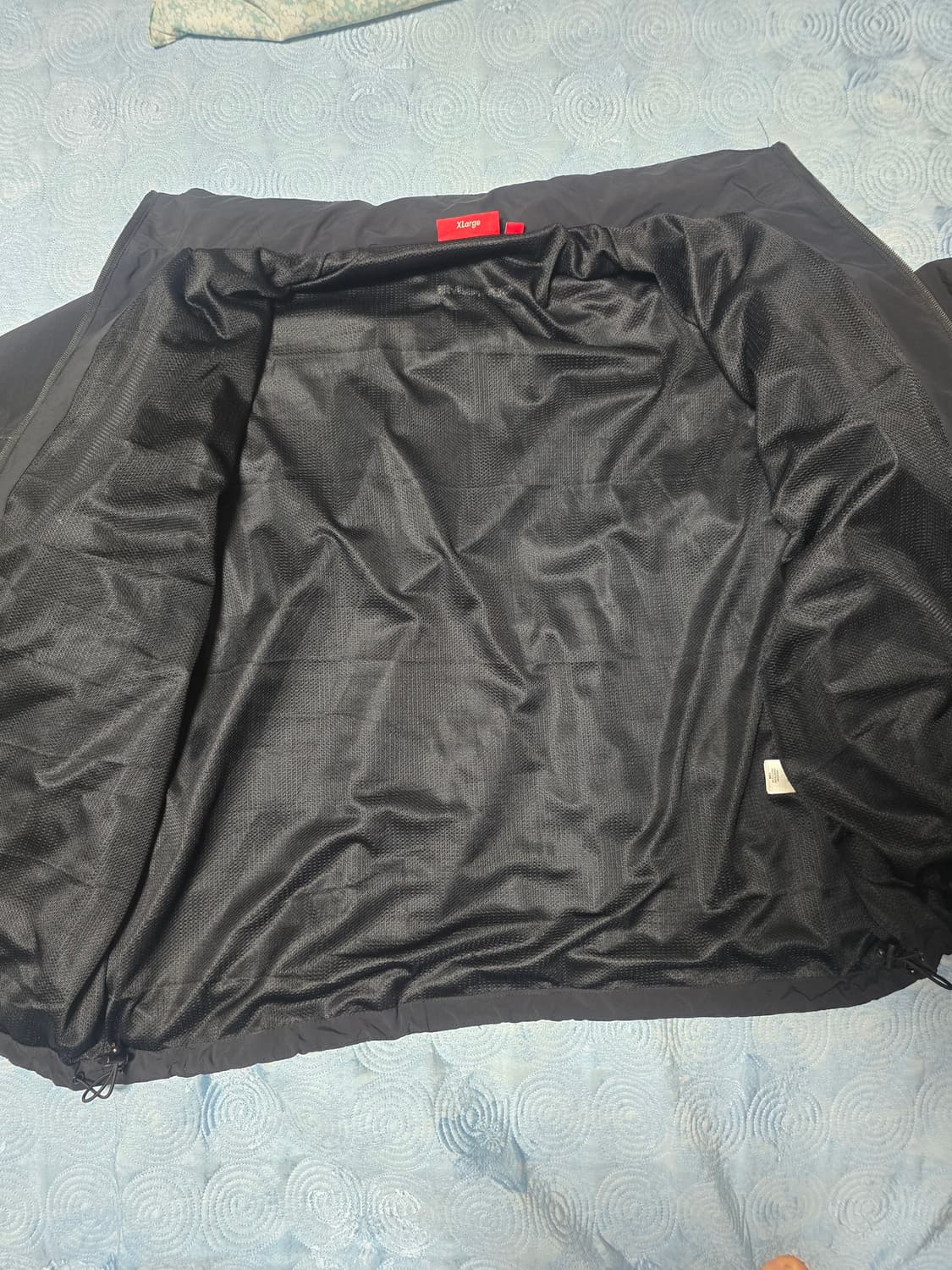 슈프림 로고 파이핑 후드 트랙 자켓 블랙 상품이미지3