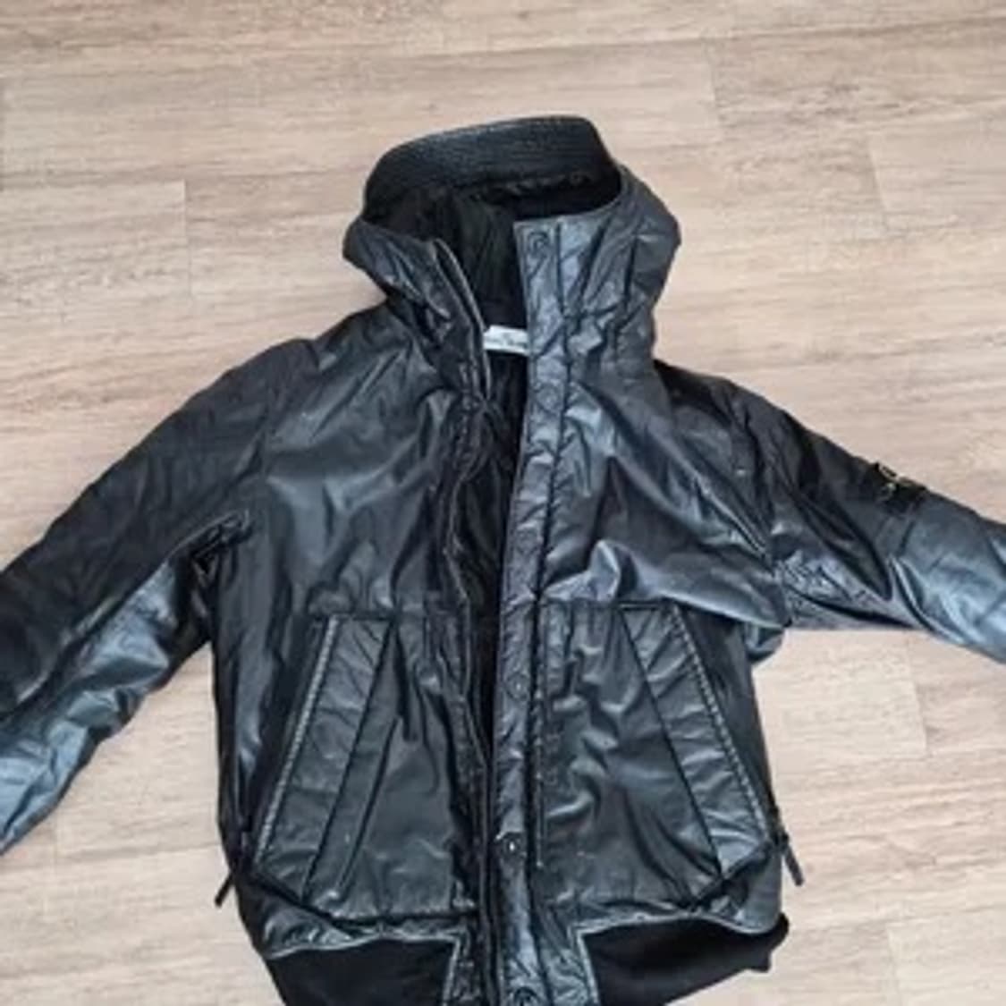 [구매] 스톤아일랜드 무솔라 고마타 블랙 S,M 구합니다 상품이미지2