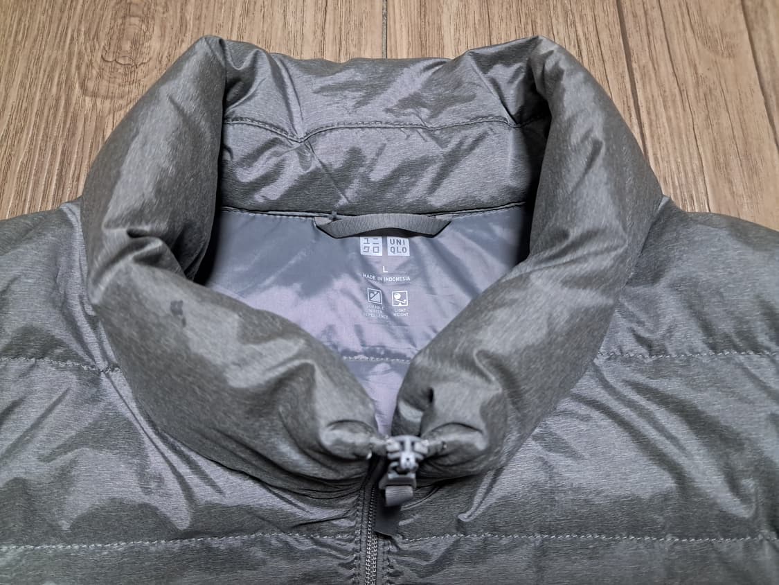 유니클로 여성 경량 패딩조끼 L 상품이미지6