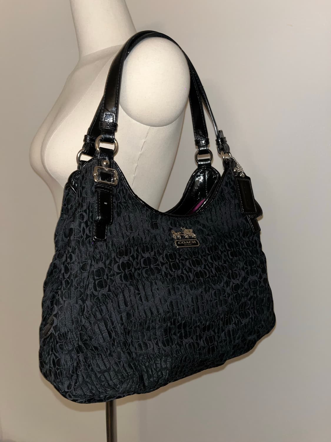 Coach Fabric Shoulder Bag 상품이미지2