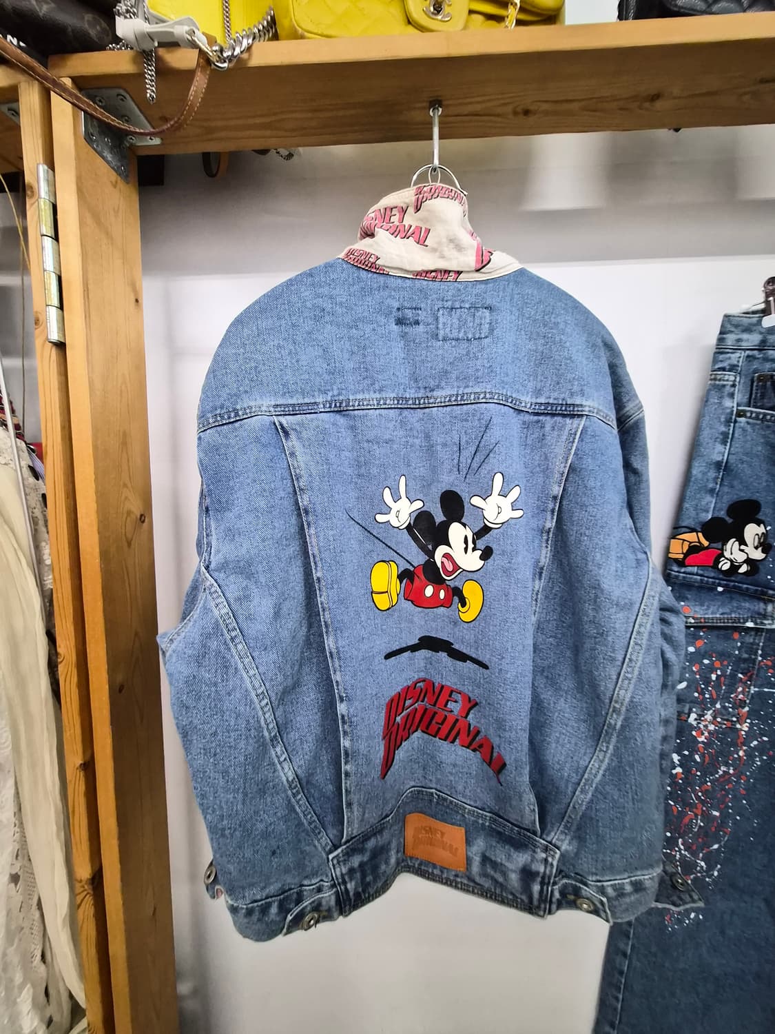 디즈니 미키 데님자켓. 미키 자수패치 카고데님. 상품이미지2