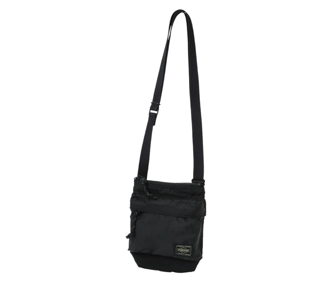 포터 포스 숄더 파우치 블랙 싸게 판매해요  상품이미지1