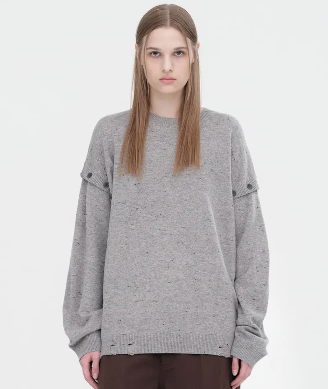 밀로 우먼 버튼 데미지 니트 탑 상품이미지1