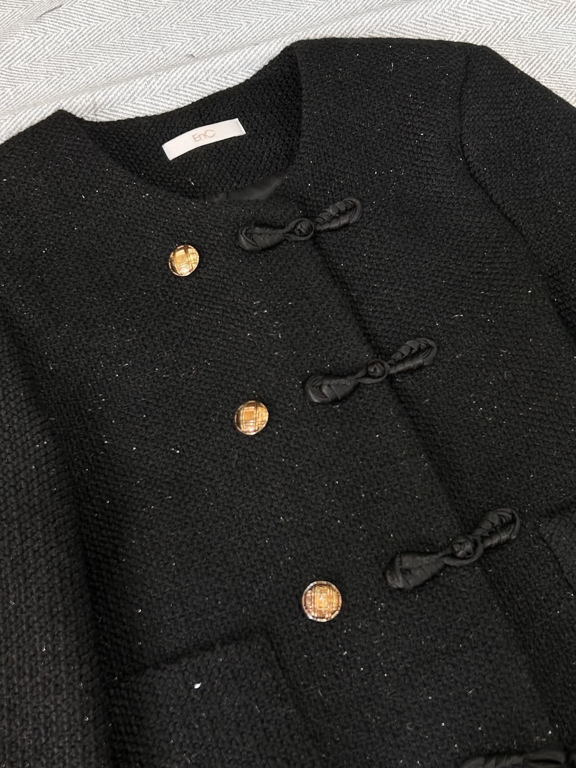 EnC 블랙 트위드 금장 버튼 자켓 F 상품이미지8