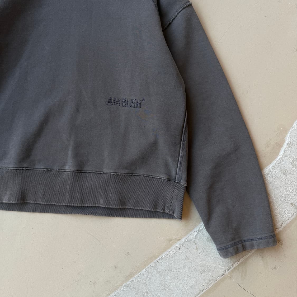 엠부쉬 피그먼트 컷오프 후드 상품이미지3