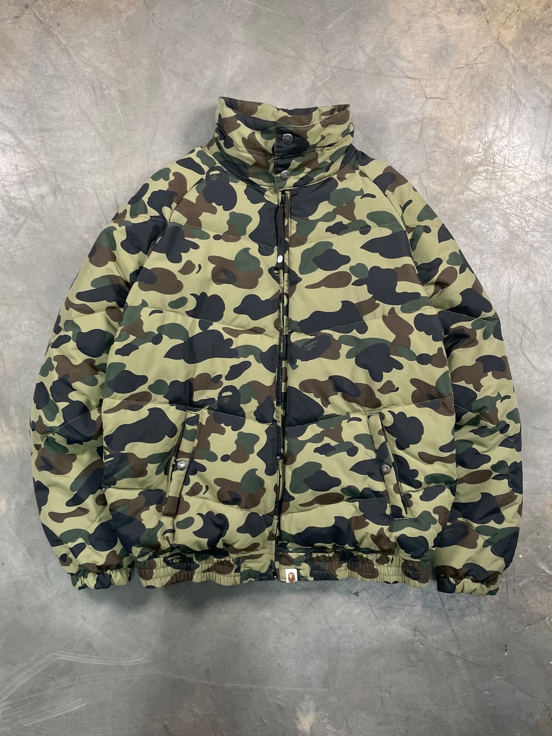 베이프 녹계 카모 패딩 상품이미지1