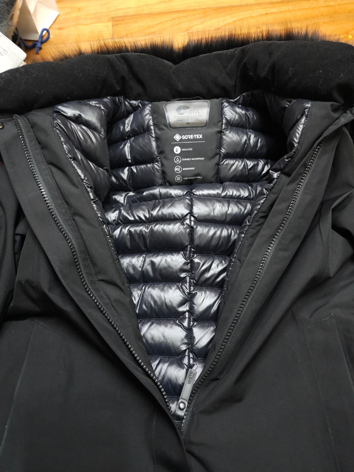 네파 고어텍스 폭스퍼 구스다운패딩 상품이미지8