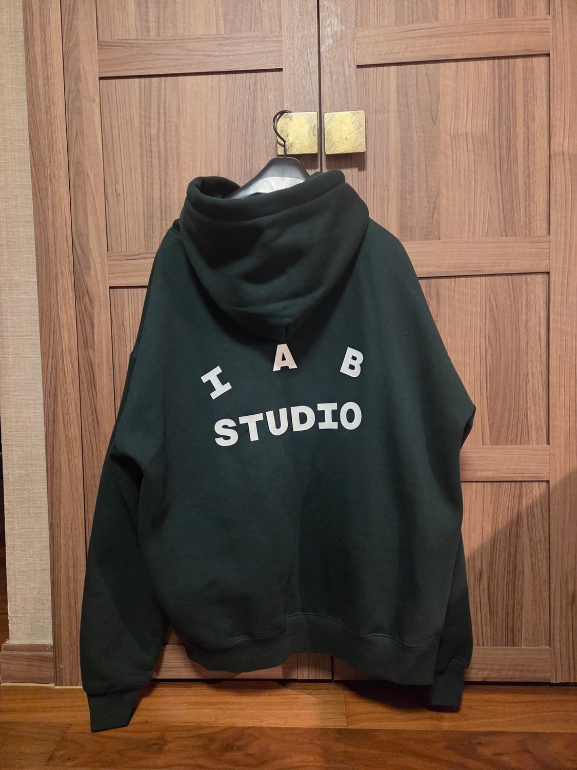 IAB 아이앱 스튜디오 후드티 XL 상품이미지1