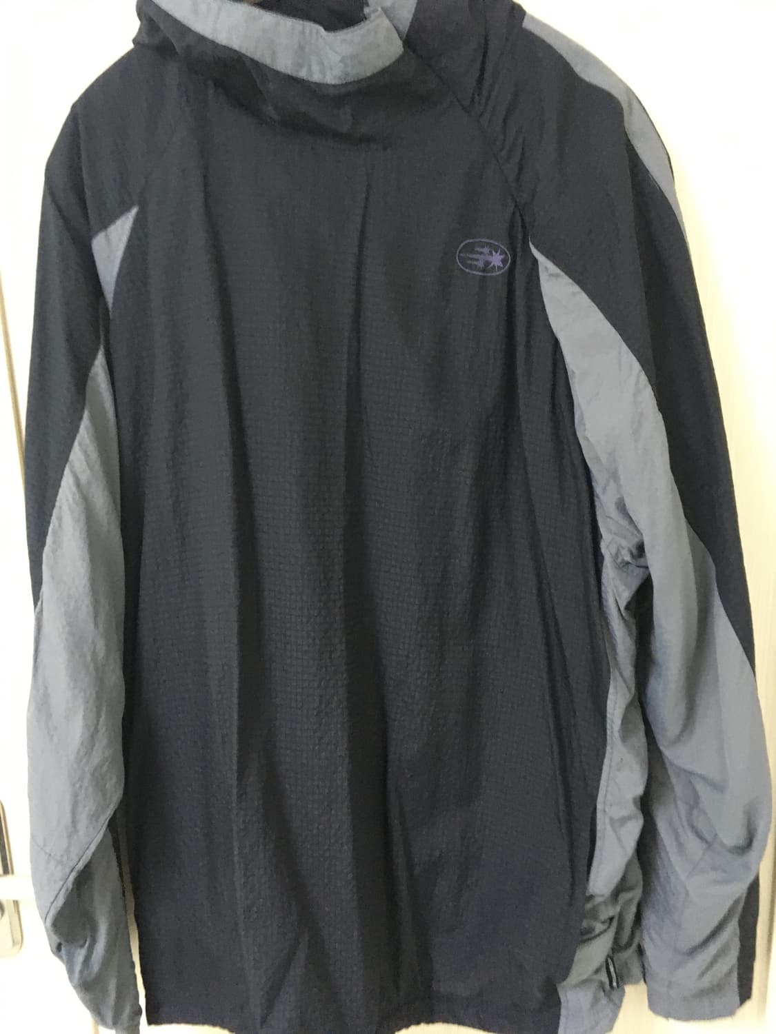 나이스고스트클럽 바람막이 상품이미지2