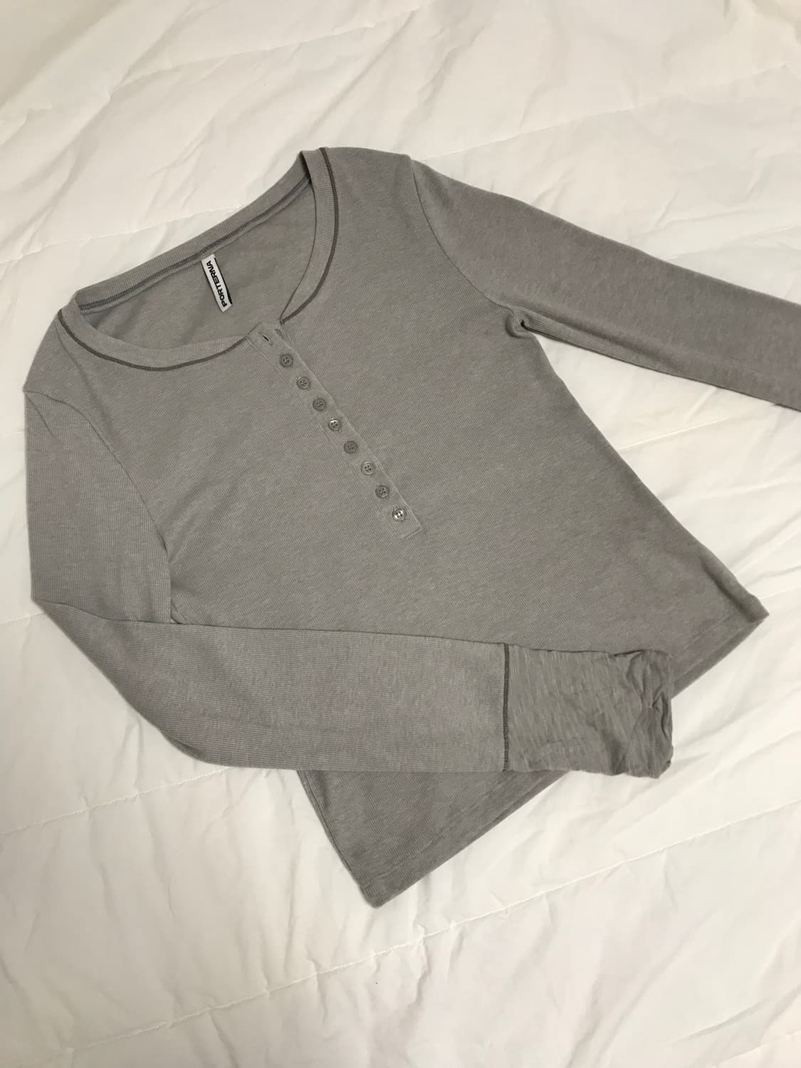 포르테나 MIX POINT LONG SLEEVE BUTTON T-SHIR 상품이미지3