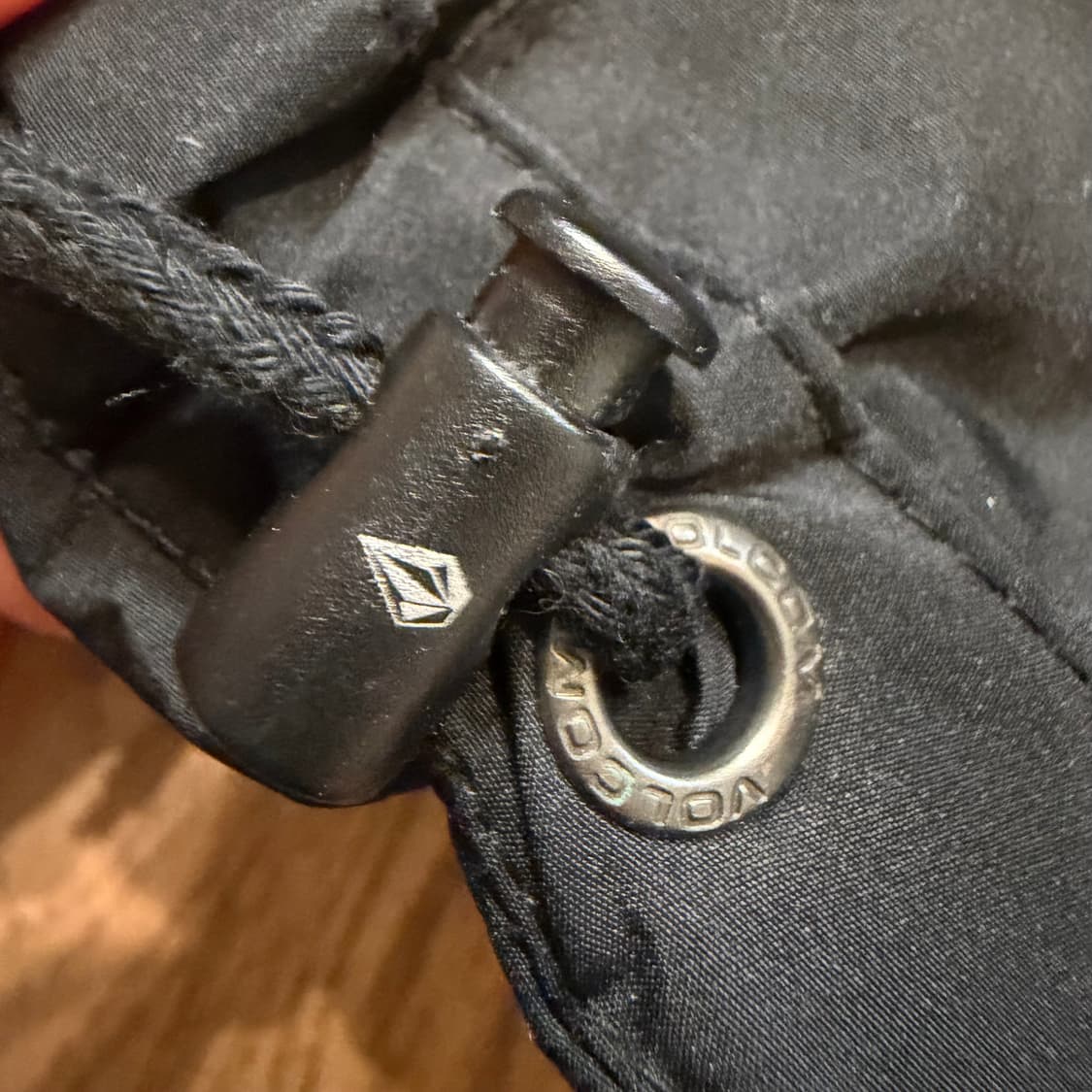 볼컴 사이드 로고 후드 덕다운 패딩 자켓 상품이미지6