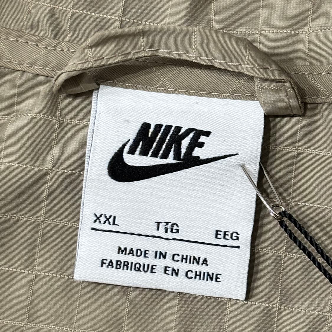 나이키 후드 바람막이 자켓 상품이미지4