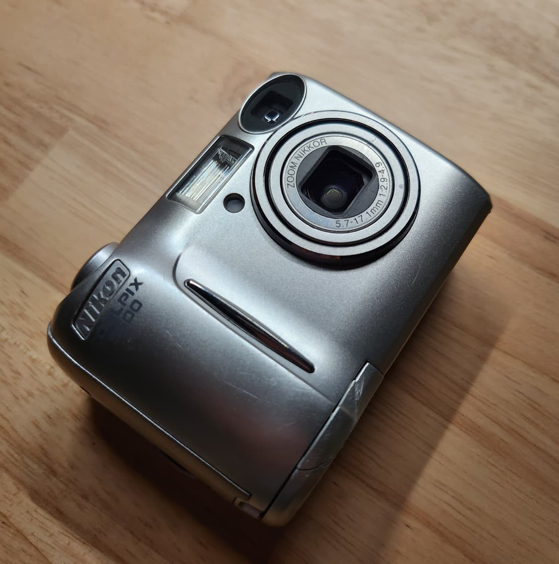 니콘 Coolpix 5600 빈티지 디카 상품이미지2