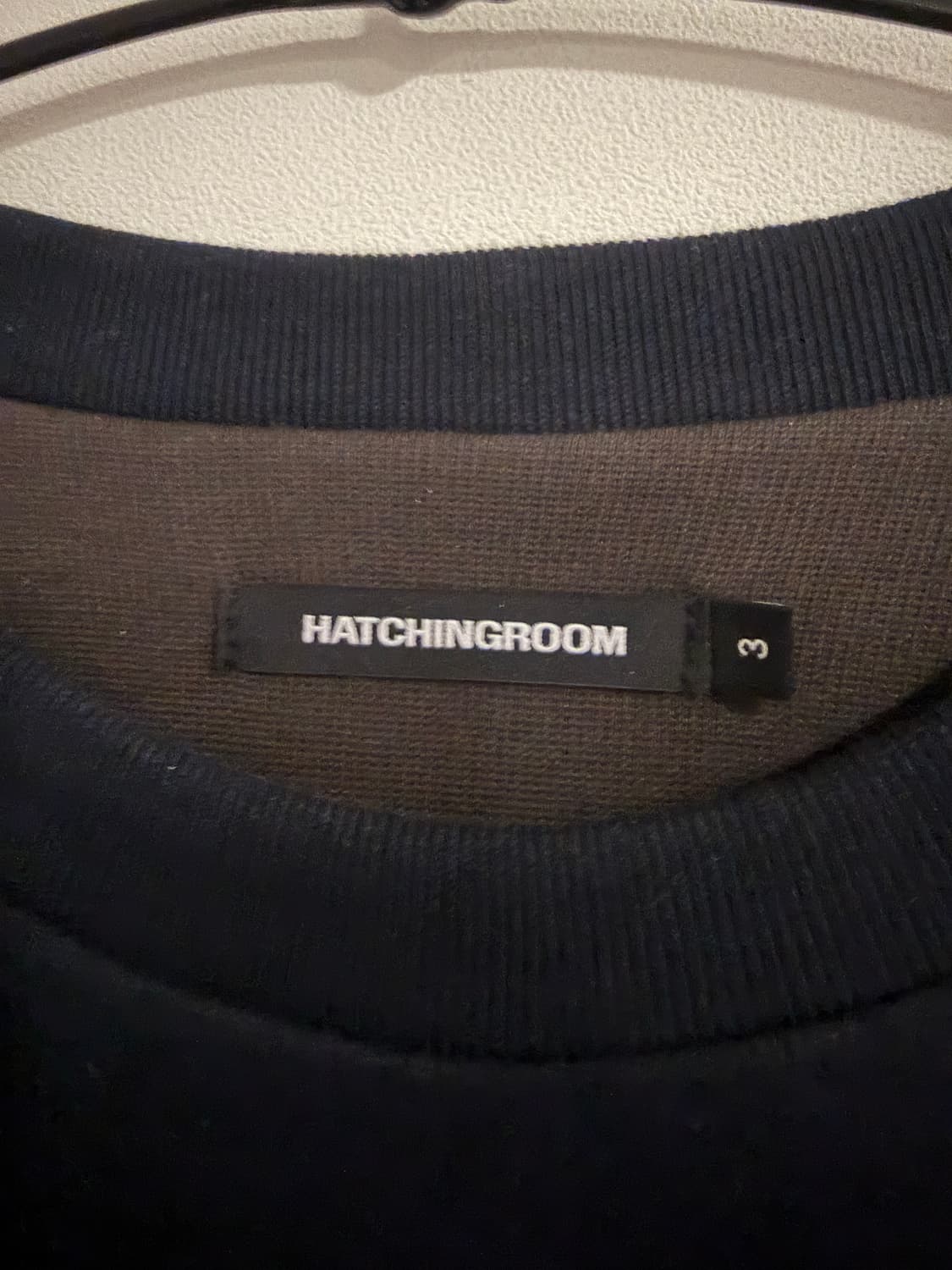 HATCHINGROOM (해칭룸) 컷 아웃 티 다크 네이비 상품이미지3