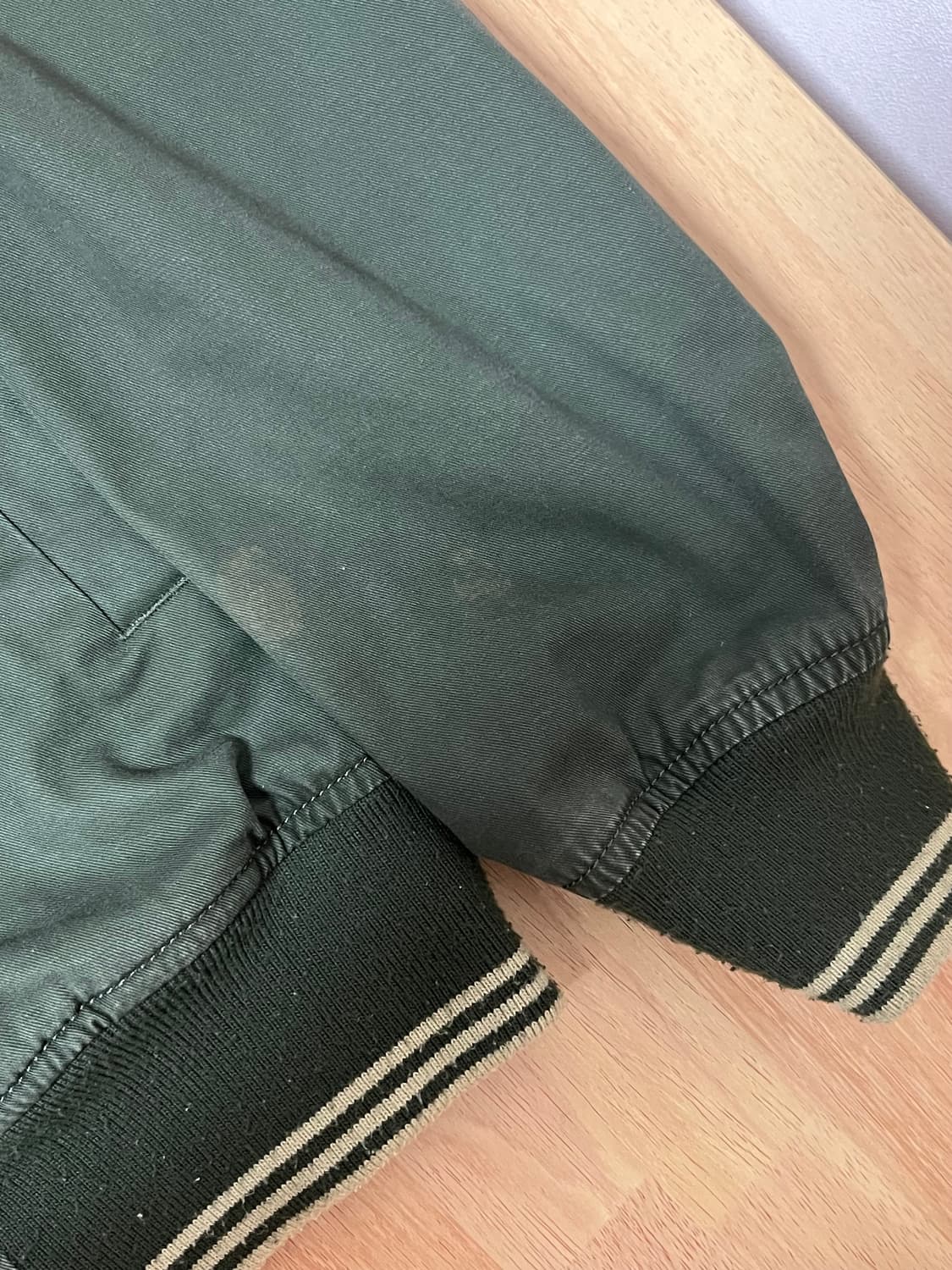 Adidas Khaki jumper 상품이미지3