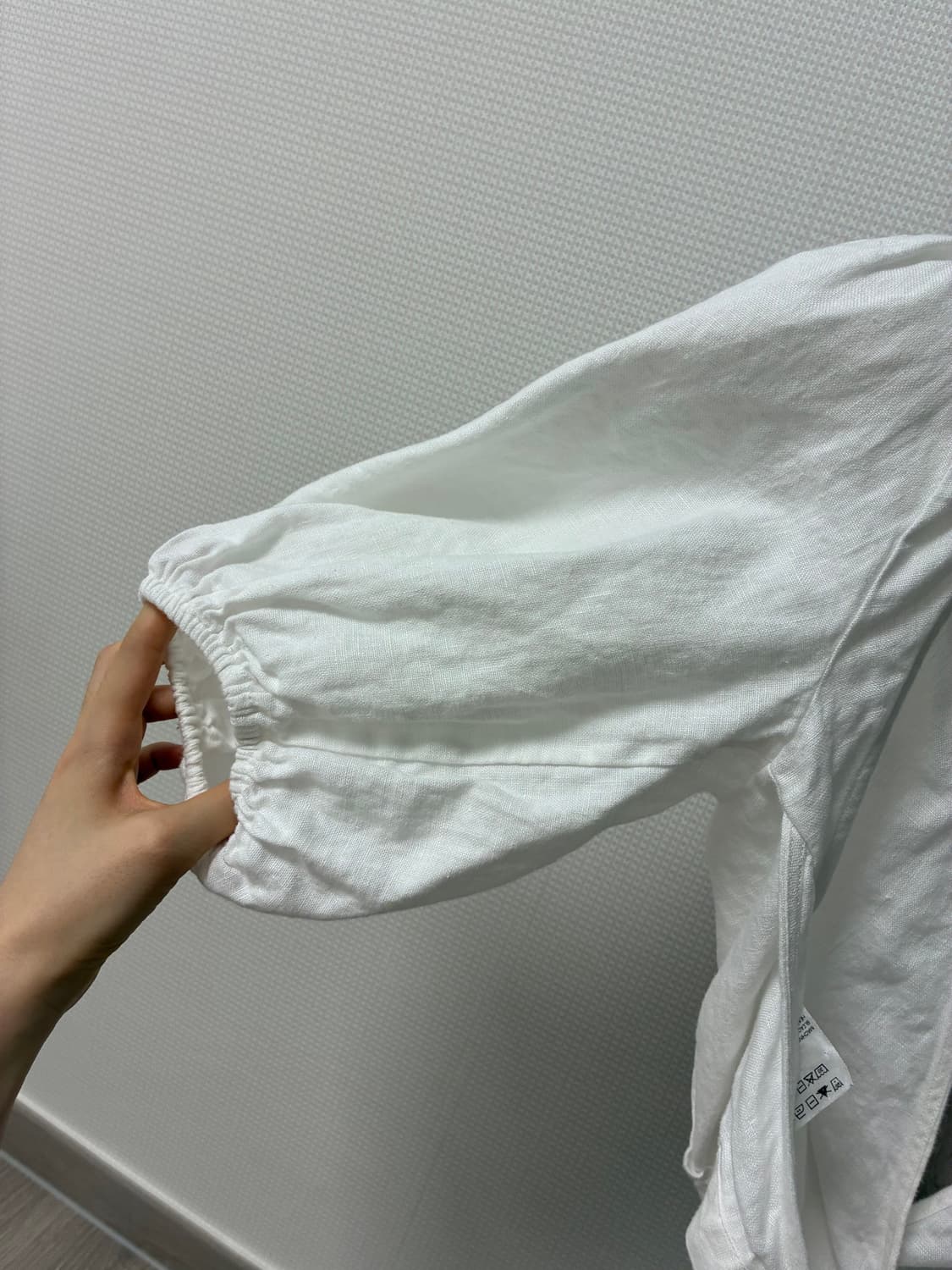 리포메이션 린넨 크롭 블라우스 상품이미지4