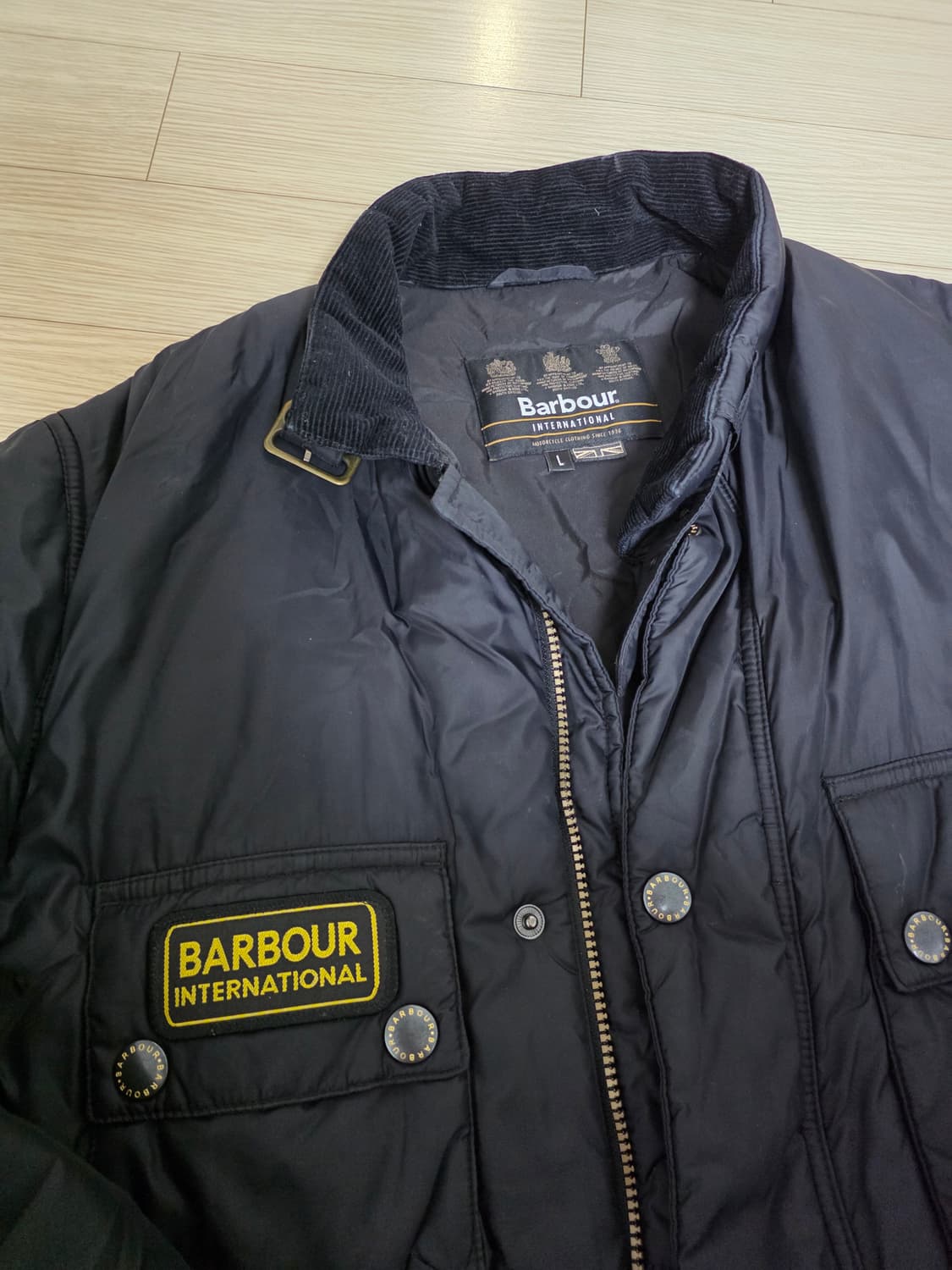 바버 인터내셔널 패디드 블랙 L 사이즈 상품이미지3