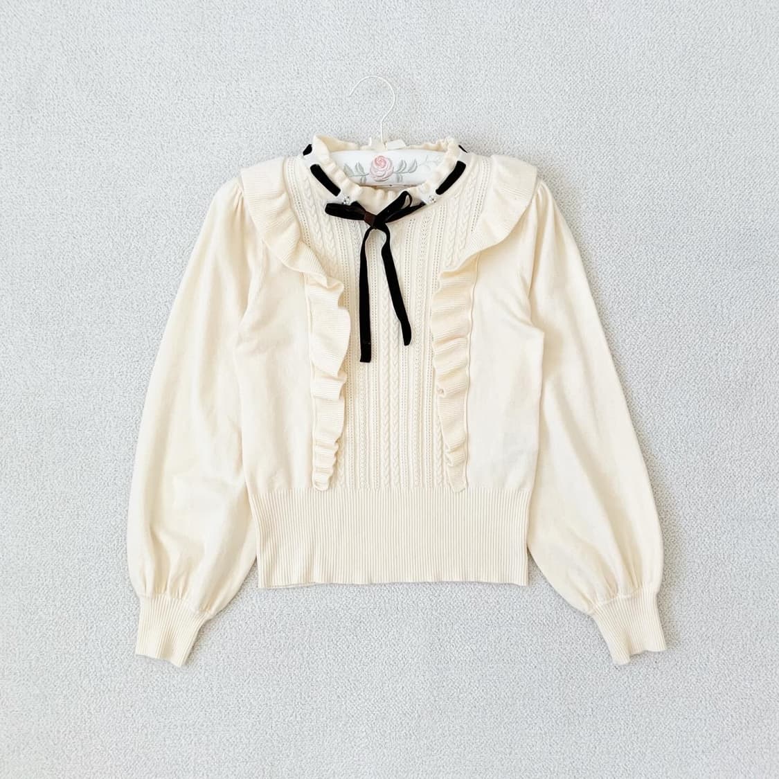 라떼갸루 공주핏 리본 니트 상품이미지2