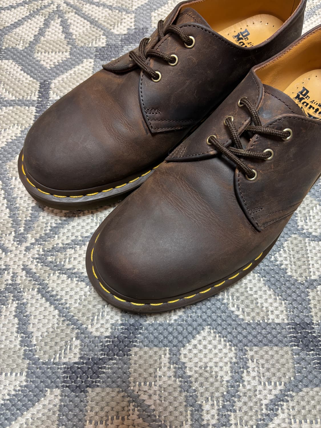 (260) 닥터마틴 1461 3홀 크레이지호스 다크브라운 상품이미지3