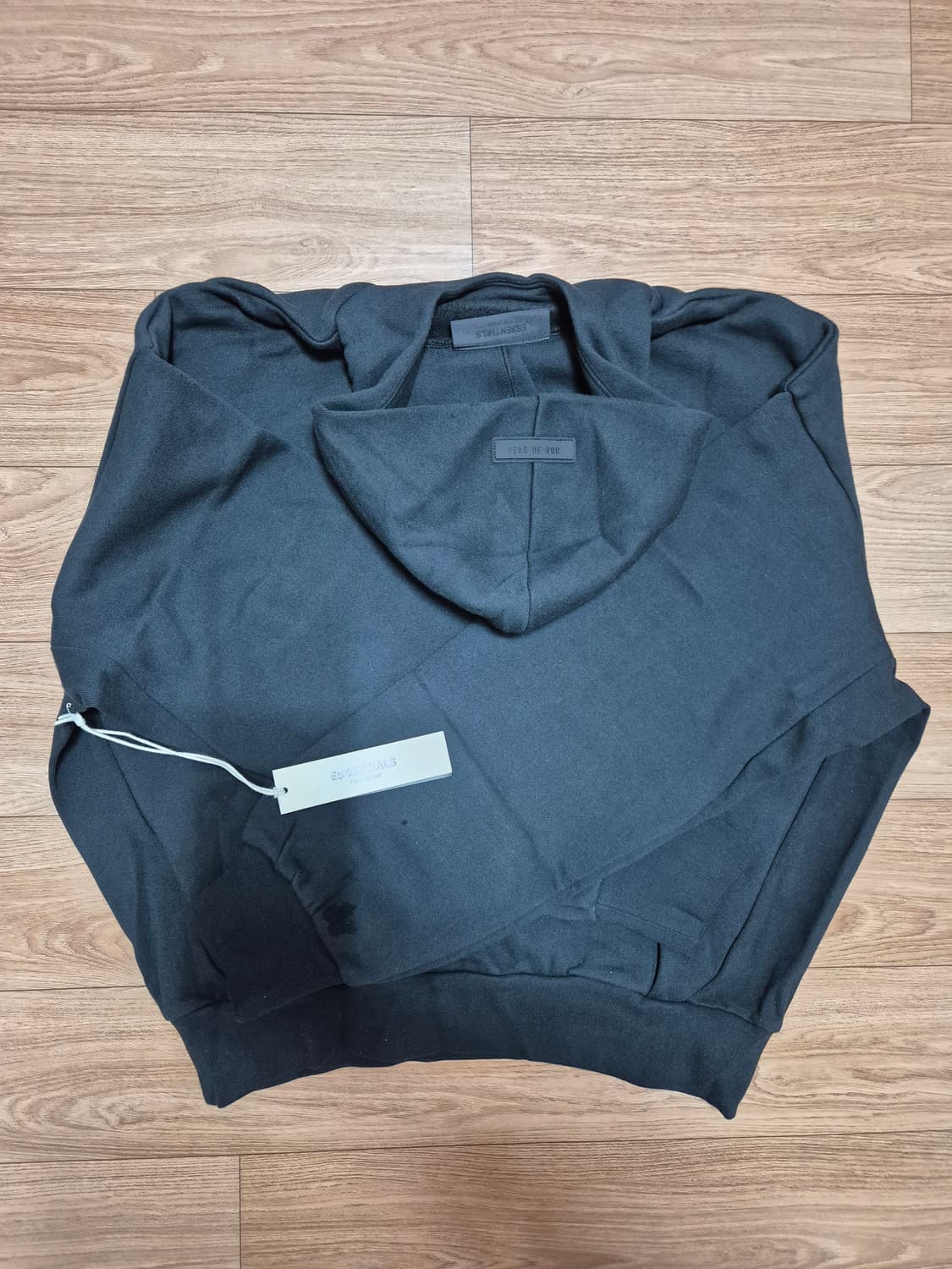 (새상품) 피어오브갓에센셜 더 블랙 컬렉션 후드 제트 블랙 상품이미지5