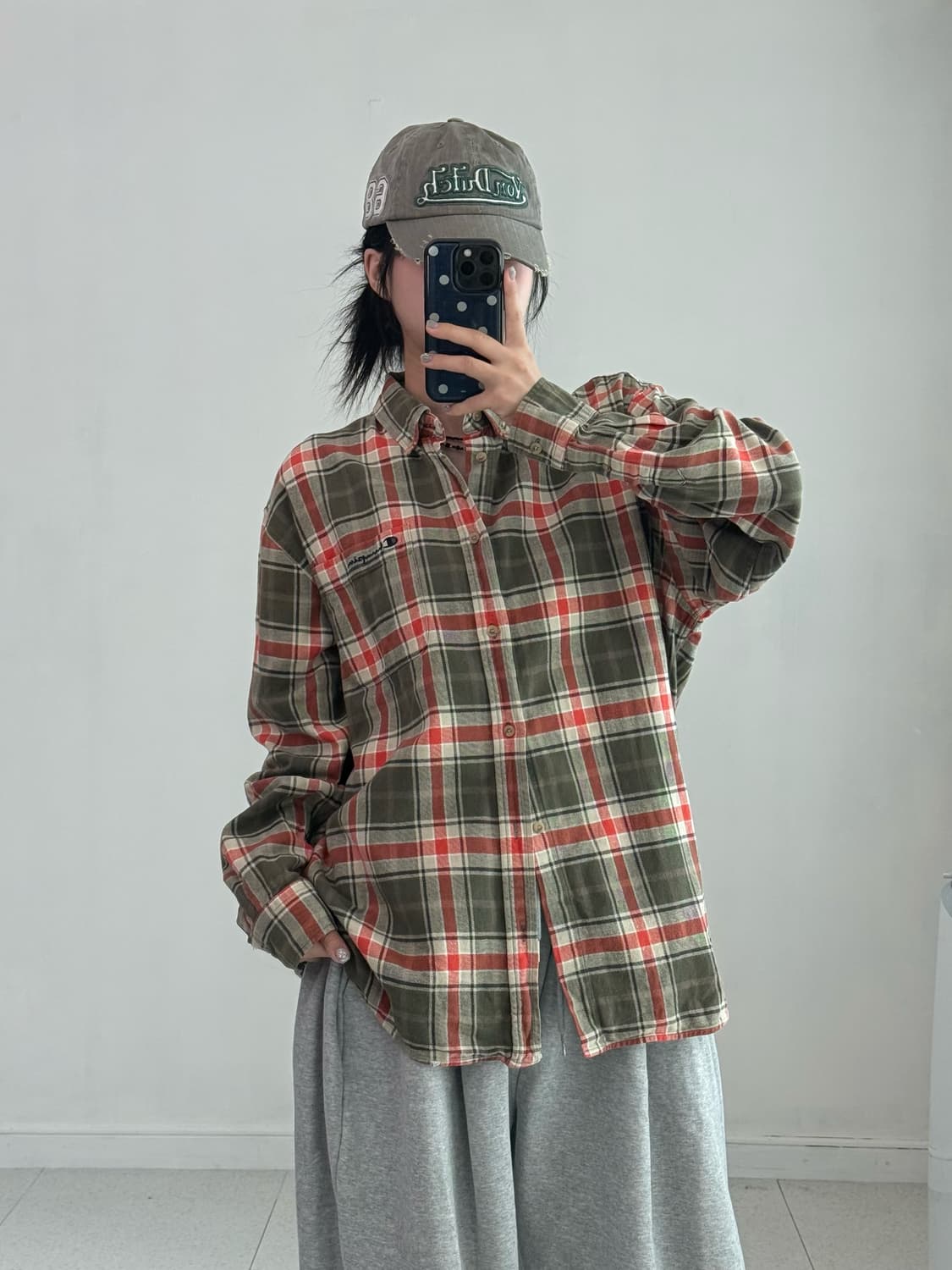 챔피온 카키 오렌지 셔츠 상품이미지3