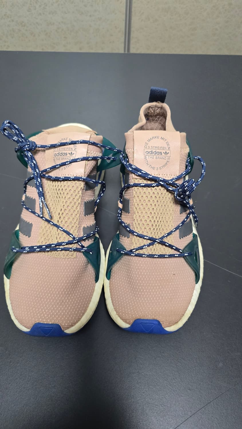 Adidas  상품이미지1