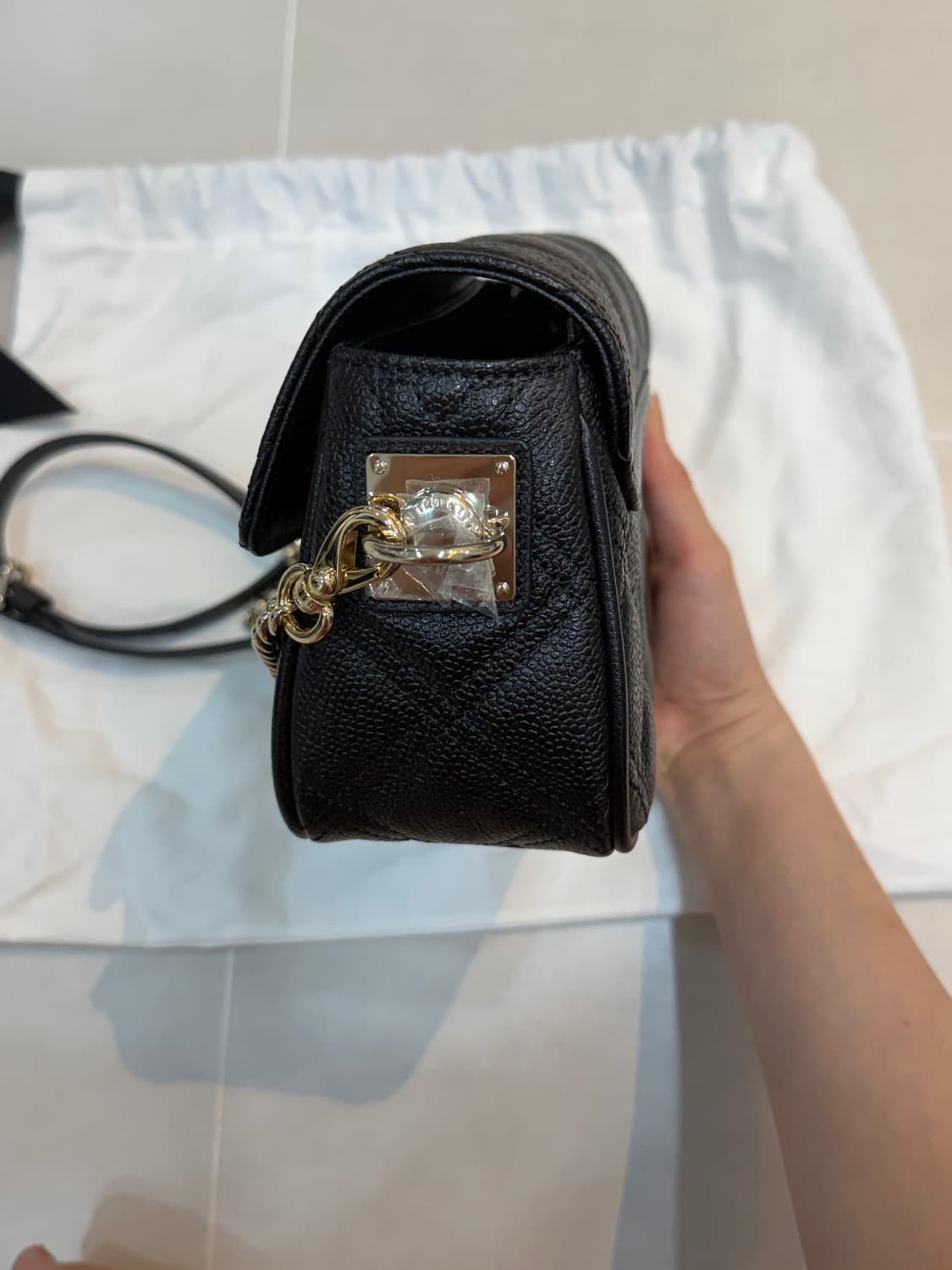 메트로시티 크로스백 상품이미지4