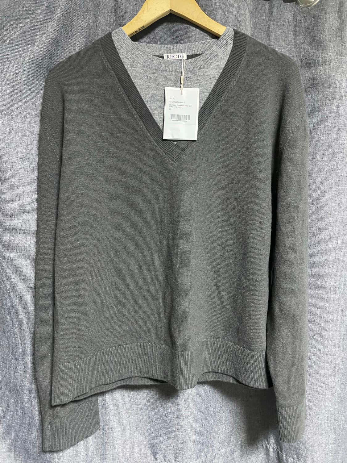 [M]렉토 25FW 레이어드 브이넥 니트 상품이미지2