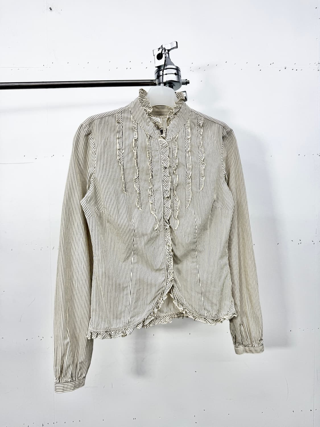 Tommy Hilfiger ruffle shirts 상품이미지3