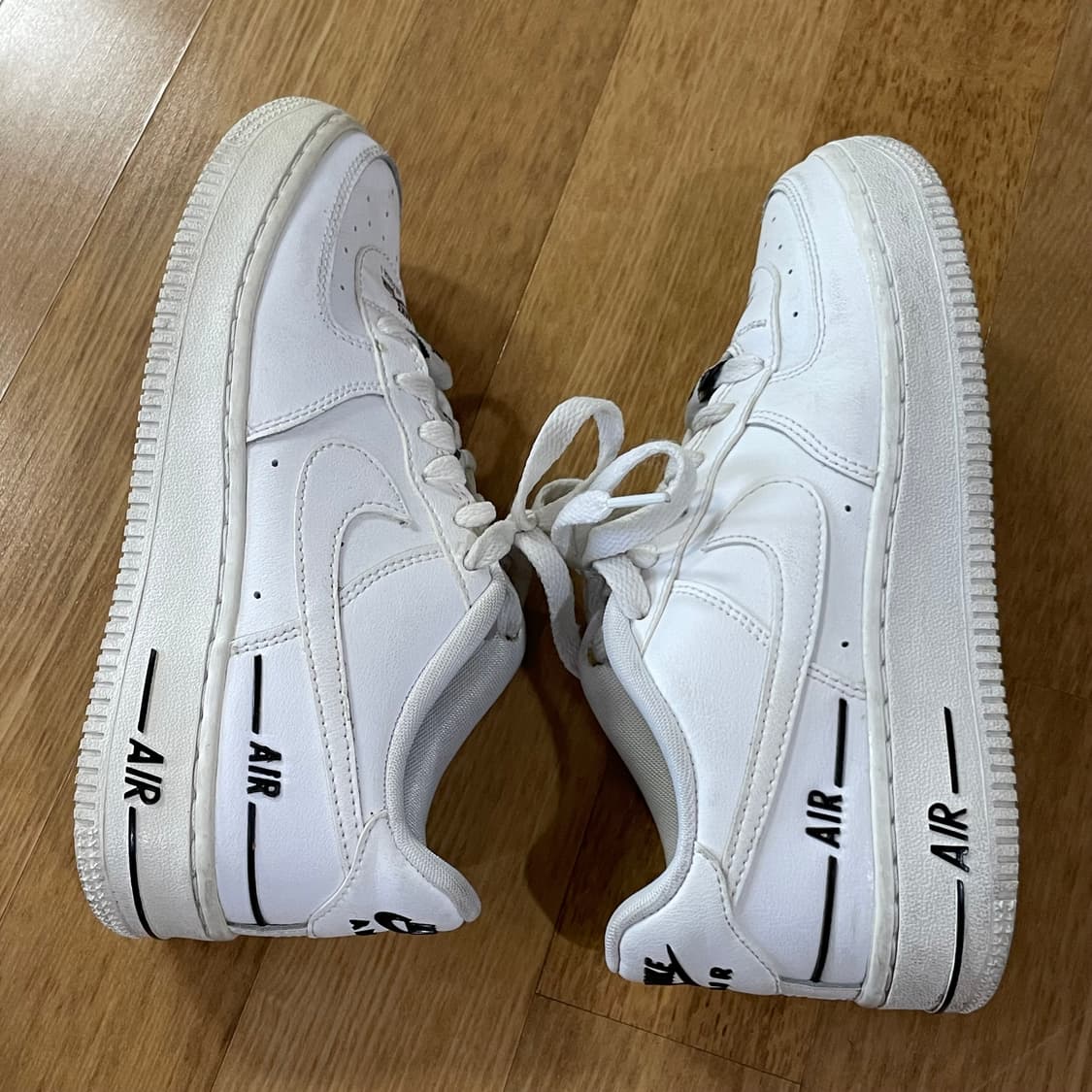 나이키 에어포스1 스니커즈 235 상품이미지6