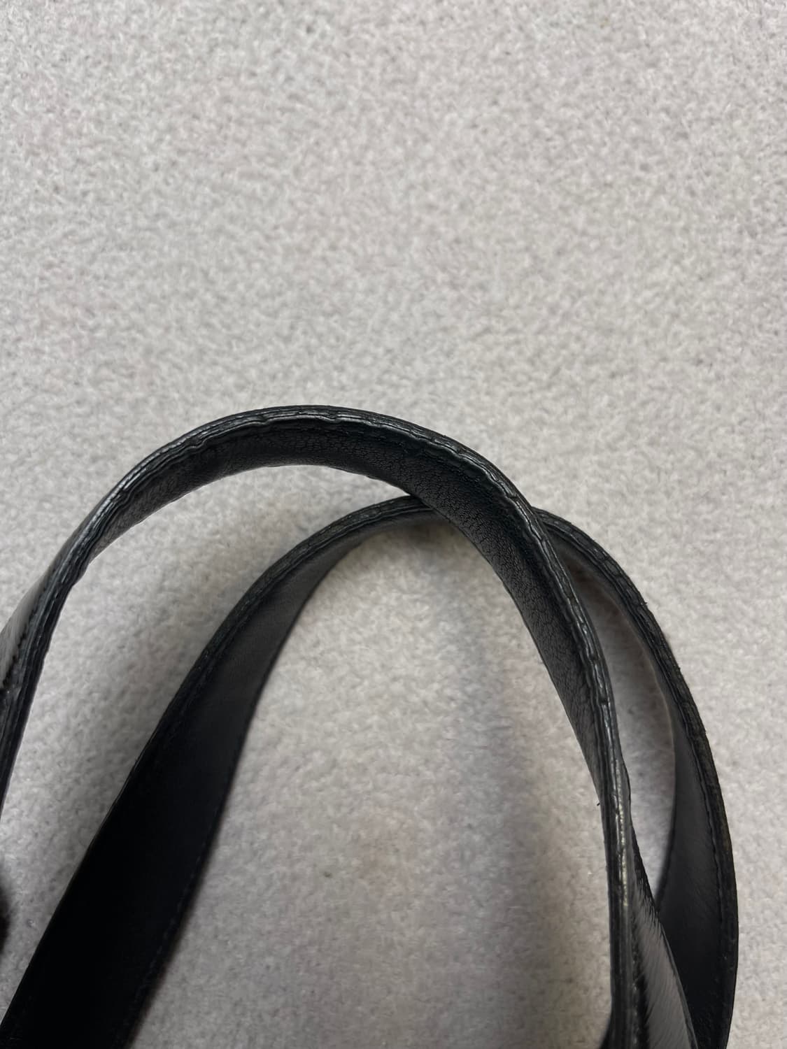 생로랑 레더백 - 숄더백  (블랙유광) 상품이미지6