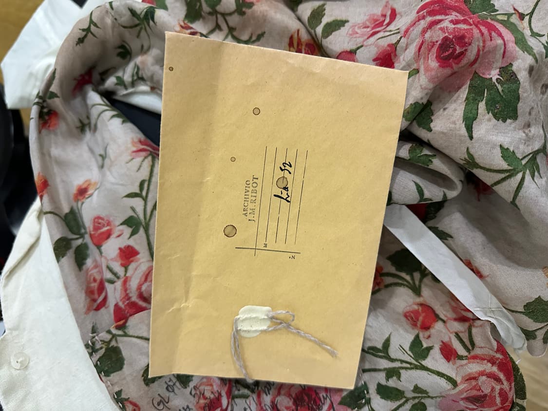 j M ARCHIVIO RIBOT 52 VEST 상품이미지7