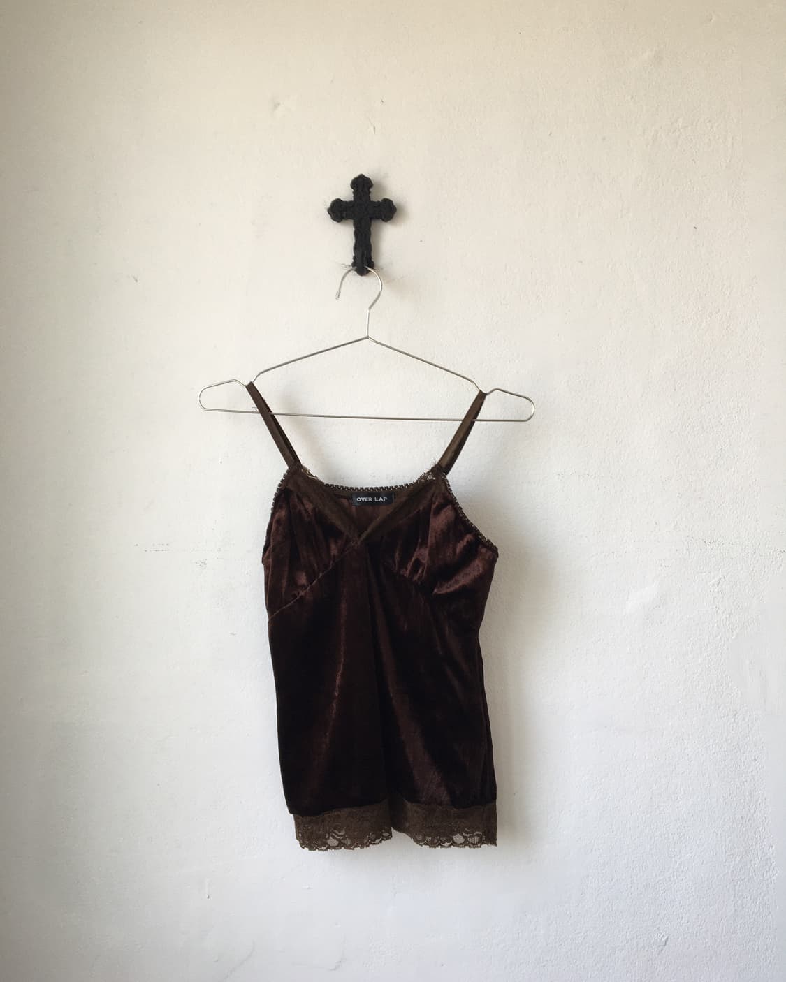 Lace trimming velvet sleeveless 상품이미지2