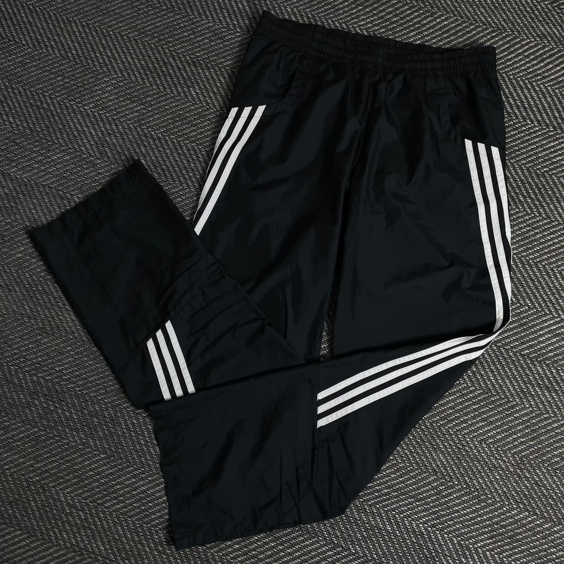 00s 아디다스 올드스쿨 블랙 우븐 트랙자켓&트랙팬트 세트y 3413 상품이미지7