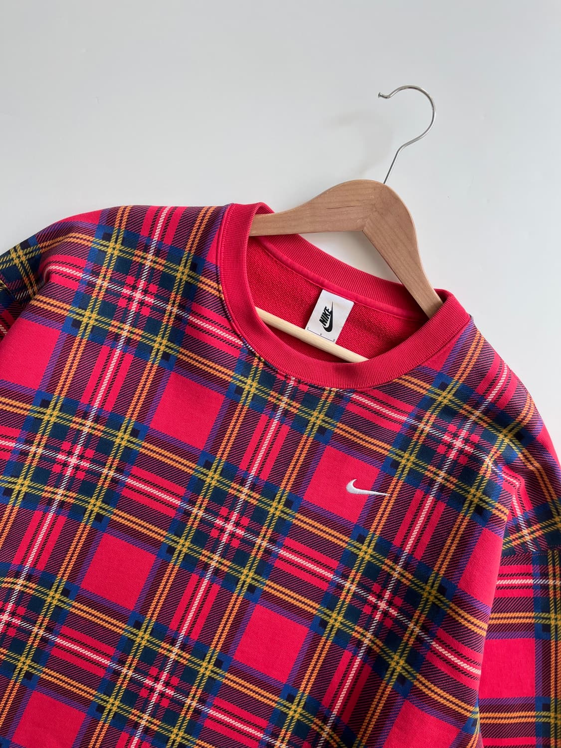 나이키 NRG 플래드 스우시 타탄체크 크루넥 맨투맨 상품이미지4