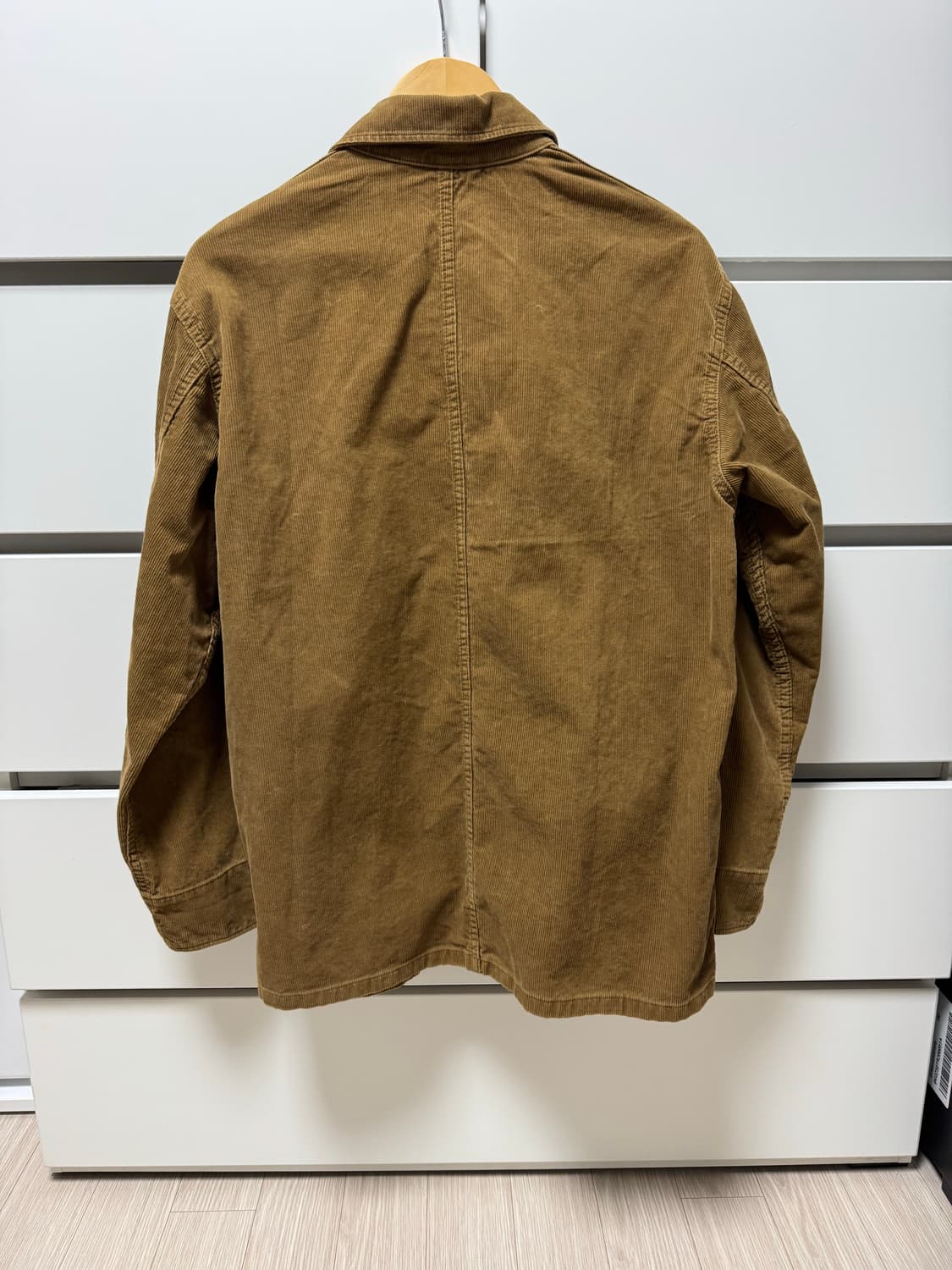 유니클로 코듀로이 자켓 M사이즈 새상품 판매합니다. 상품이미지2