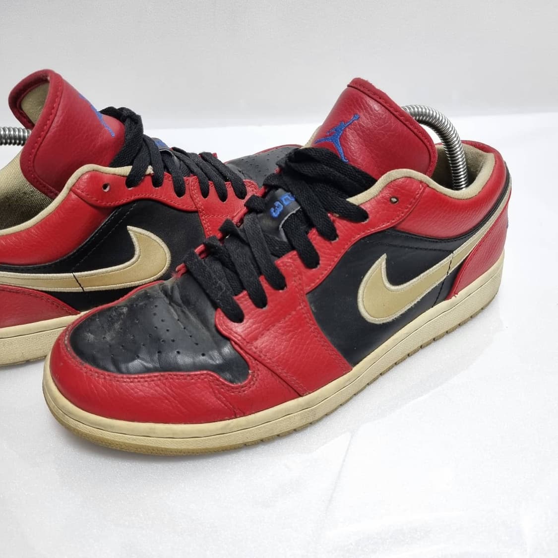NIKE AIR JORDAN 1 Low red/gold 상품이미지2