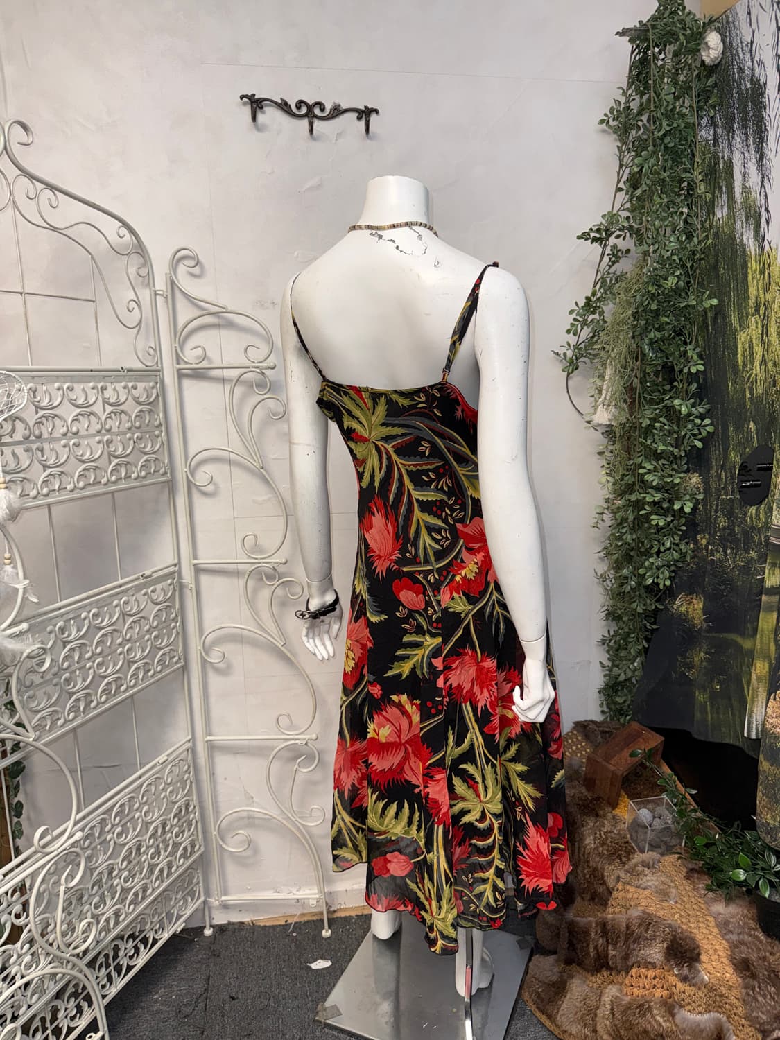 Black & red oriental floral maxi ops 상품이미지3