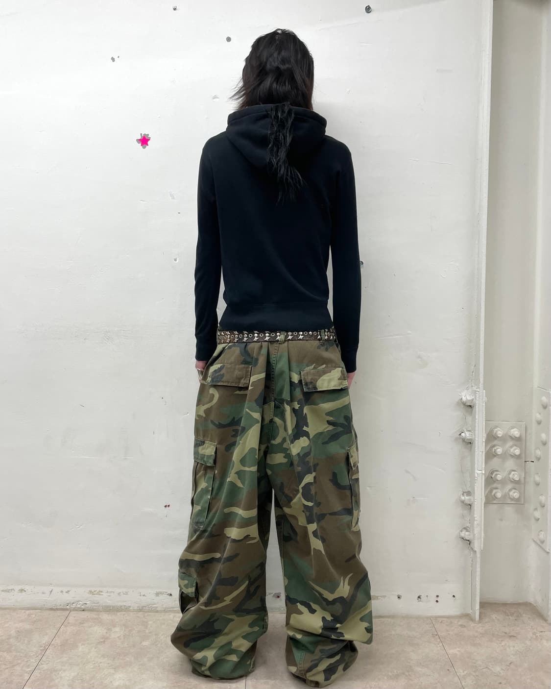 Mohawk Custom Black Hooded Zip-Up 상품이미지7