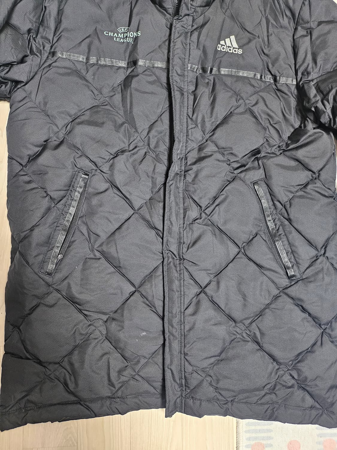 아디다스 챔피언스리그 다운 패딩 상품이미지6
