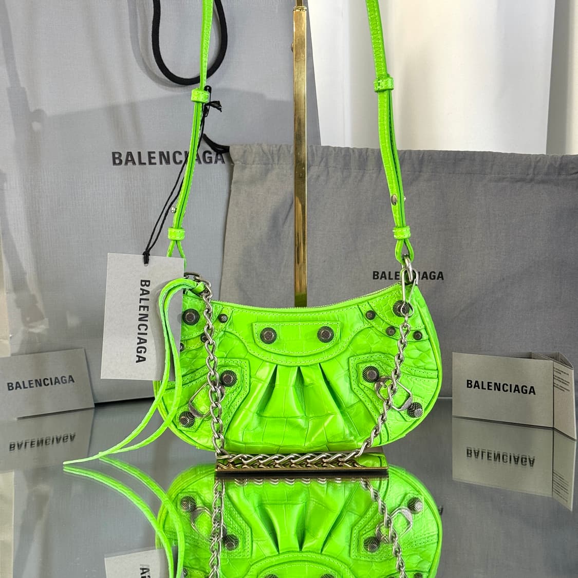 [새상품/풀구성] 발렌시아가 크로커다일 르카골 미니 크로스백 숄더백 상품이미지2