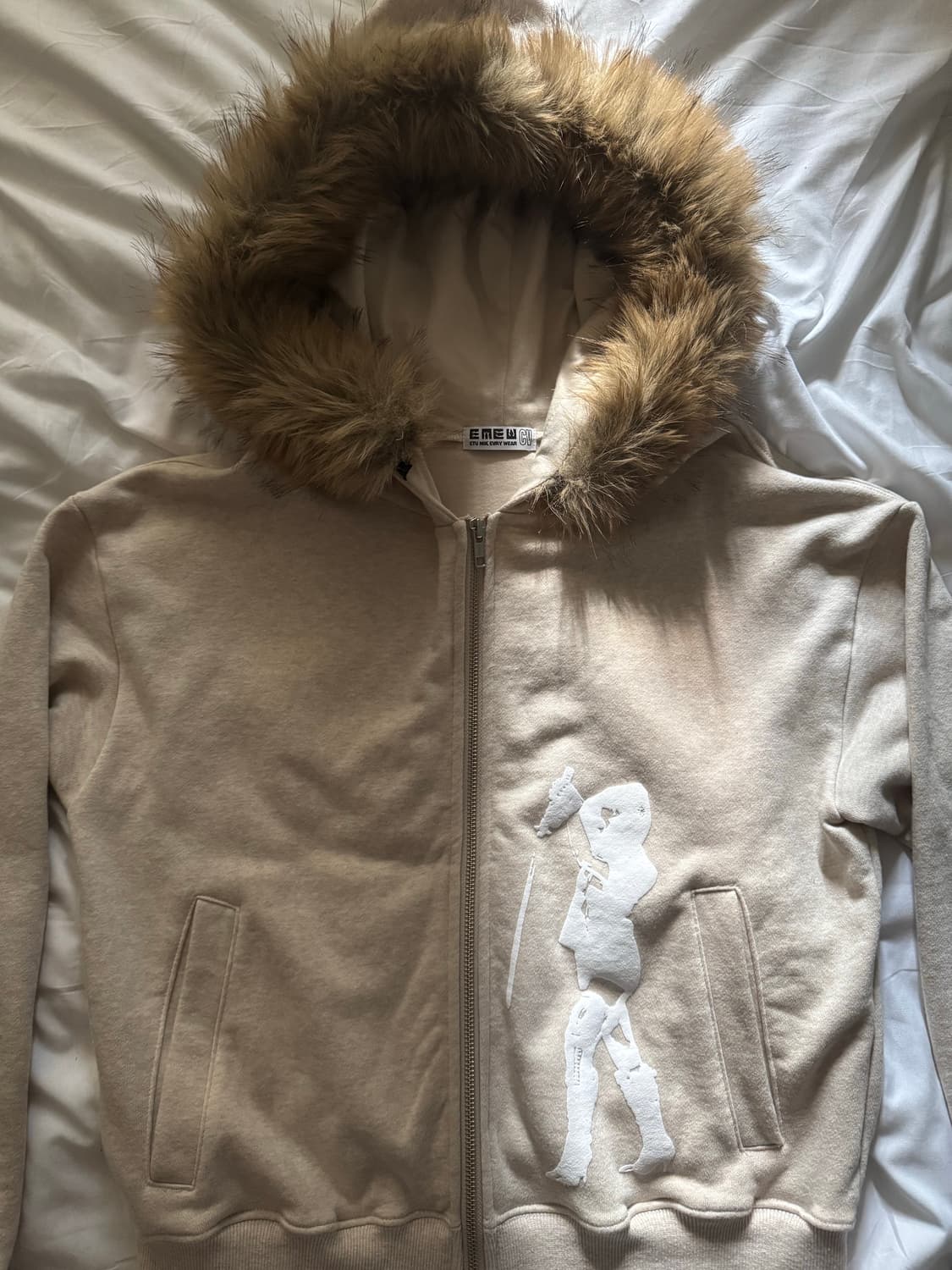 에투믹에브리웨어 집업 하이에나 상품이미지1