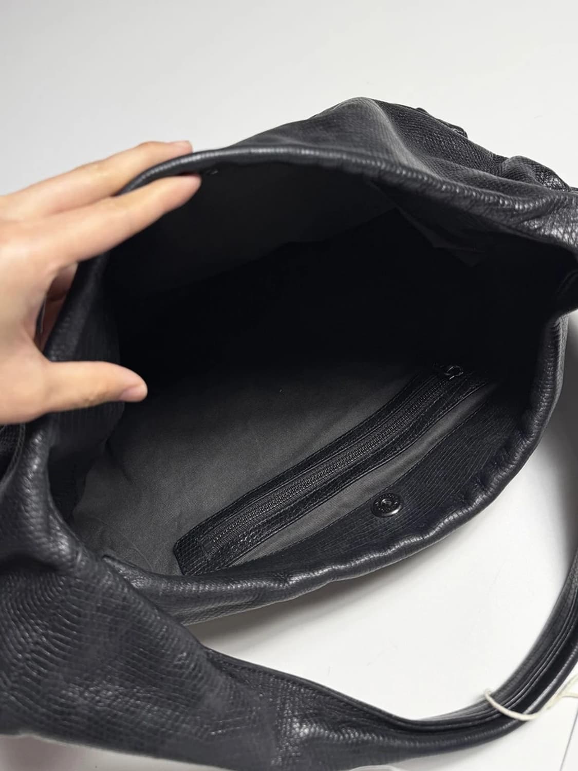 쿠론 COURONNE 소가죽 메간 호보백 PR2244 상품이미지5