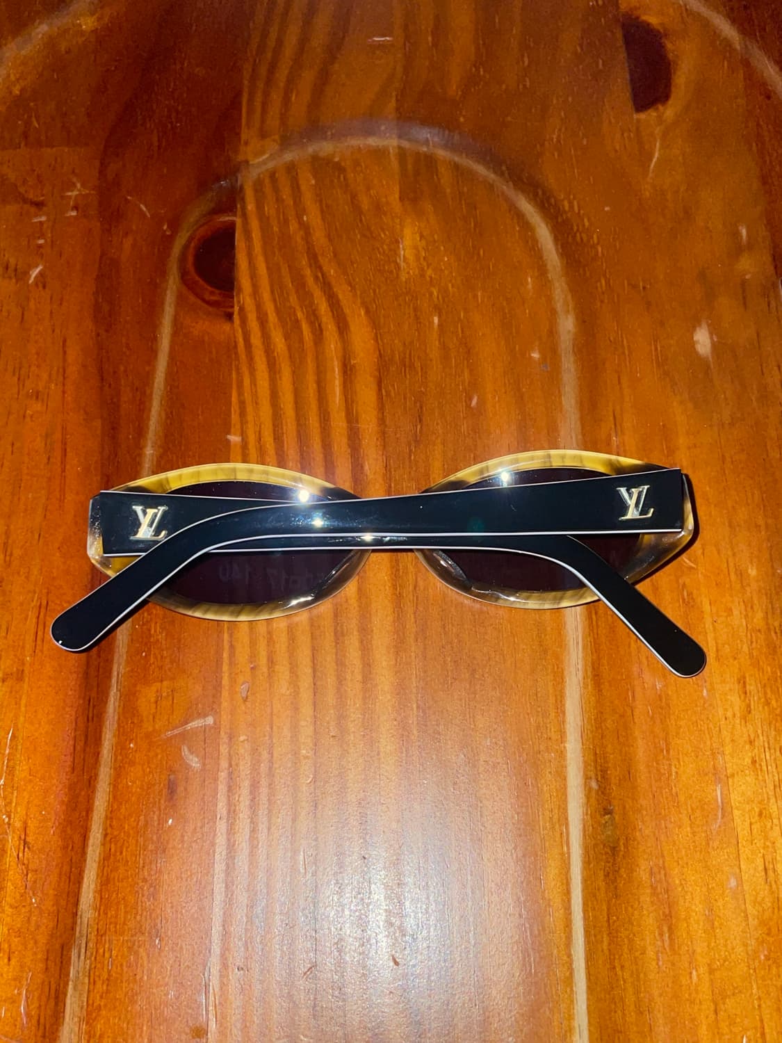 98시즌 마크제이콥스 임기 루이비통 오발 선글라스 상품이미지7